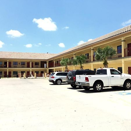 Boca Chica Inn And Suites Brownsville Eksteriør billede